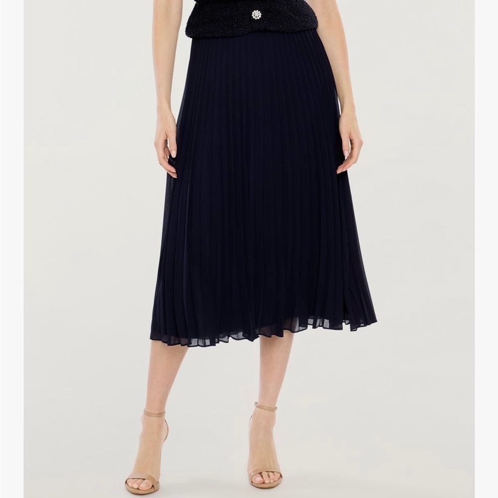 Likely Pamela Mixed Media pleated Navy Dress with Back Zip - Picture 4 of 4